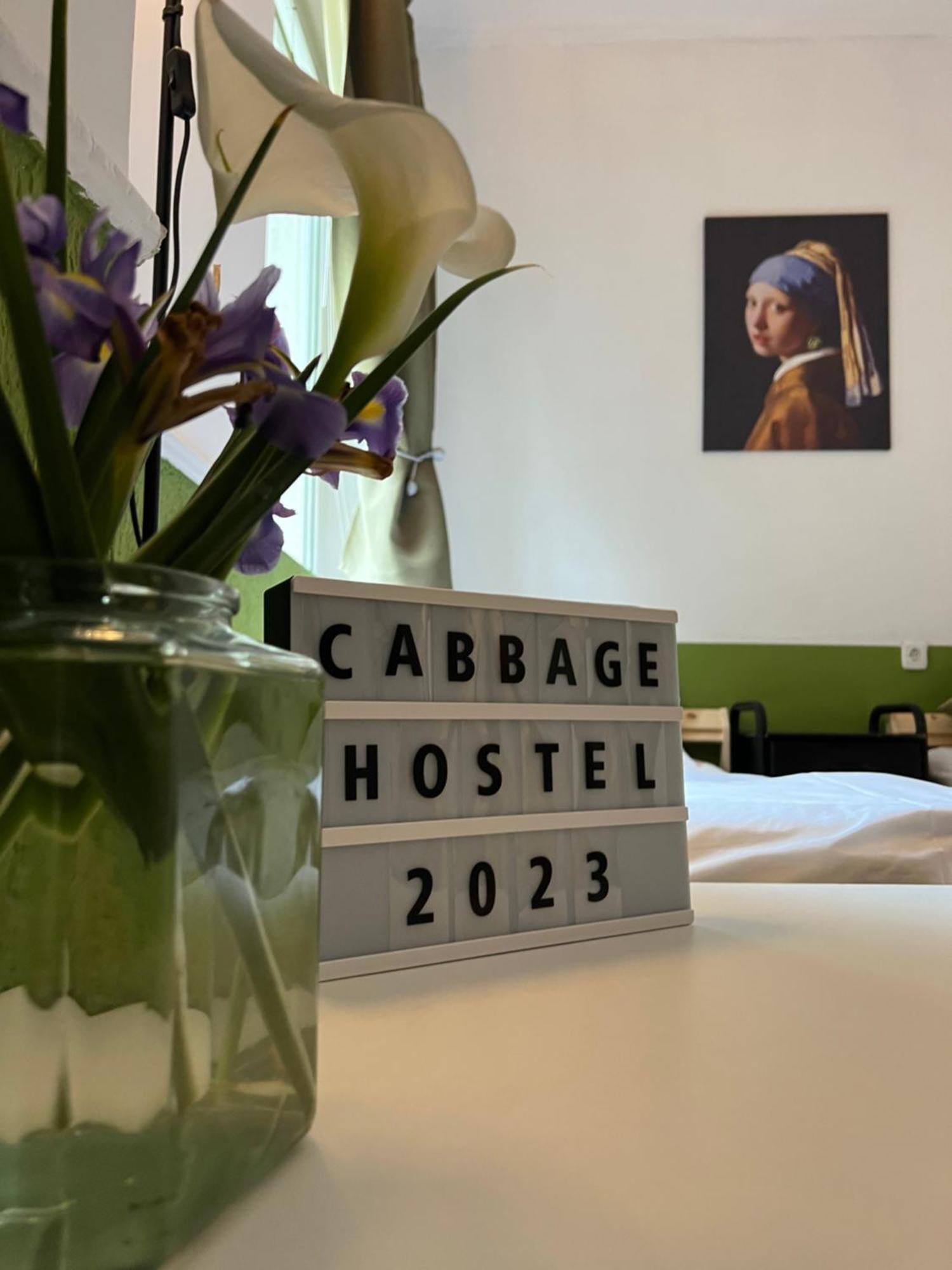 Cabbage Hostel Belgrade Exterior photo